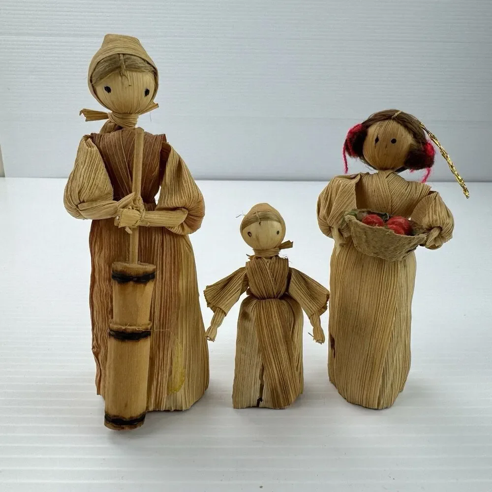 Vintage Corn Husk Dolls Set of 3 Handmade Folk Art Rustic Farmhouse Decor Fall